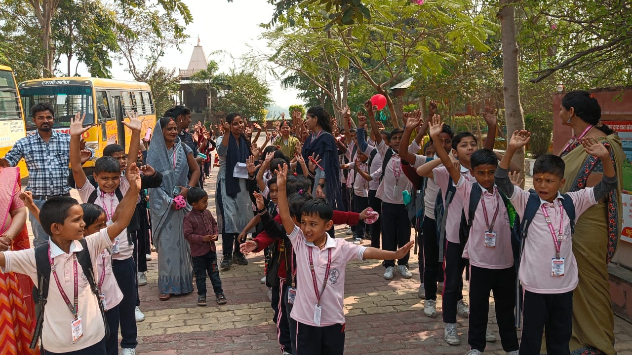 Reshami Public School photo 3